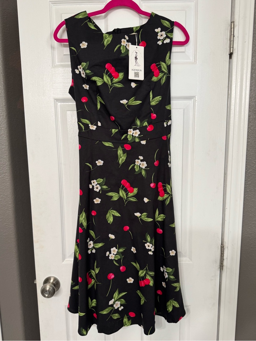 Black Cherry-Print Midi Dress XL